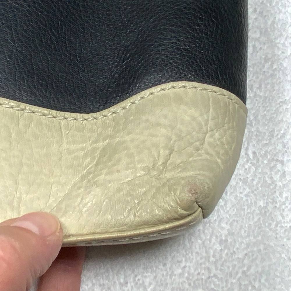 B. Makowsky Shoulder Bag - Picture 8 of 14